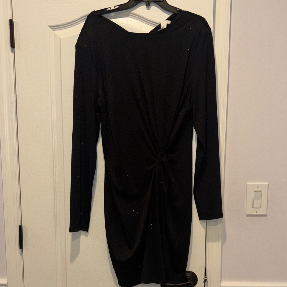 H&M Elegant Black Long Sleeve Dress